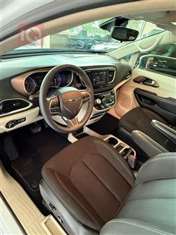 Chrysler Voyager